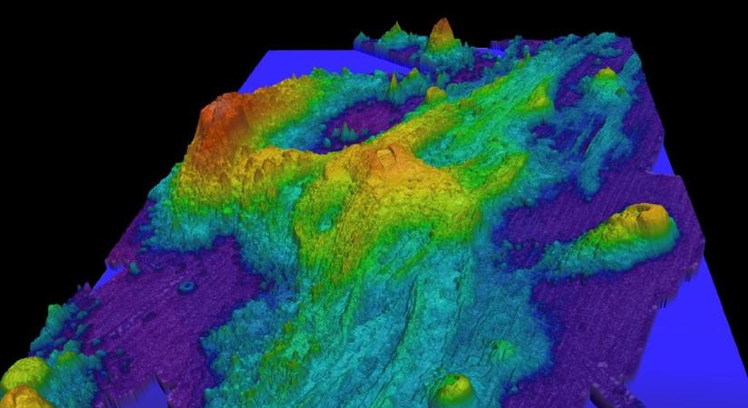 Kitörésre készül ez a tenger alatti vulkán