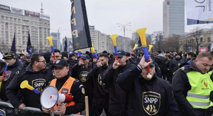 Újabb tüntetéseket terveznek a börtönalkalmazottak csütörtökön