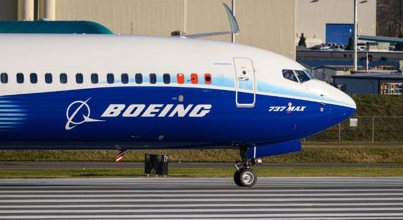 Tovább mélyül a Boeing válsága, óriási a veszteség