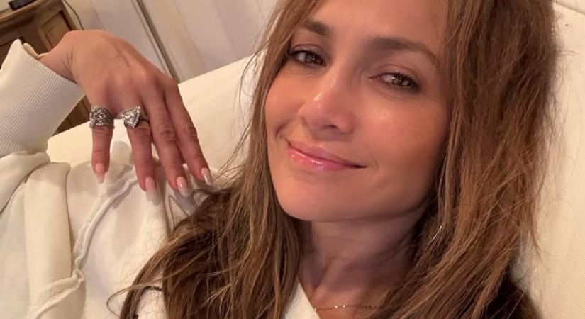 A bőrgyógyász felfedte: ez Jennifer Lopez fiatalos megjelenésének a titka