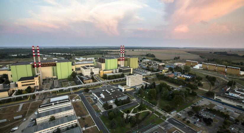 21 millió forintért végez közvélemény-kutatást a kormányközeli Századvég a Paksi Atomerőműnek