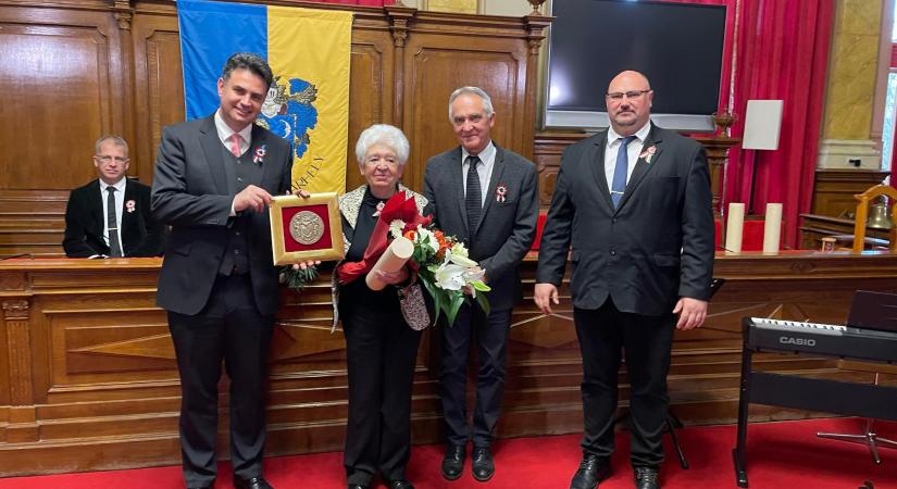 Még pár napig javasolhatunk, kiket tüntessenek ki Vásárhelyen