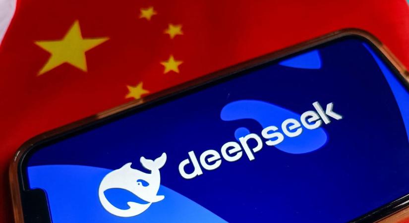 DeepSeek–V3-tilalom lépett életbe az amerikai hadseregben