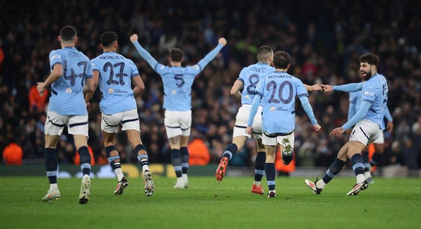 Nem esett ki a Manchester City, magyar védő debütált, kikapott a tartalékos Pool