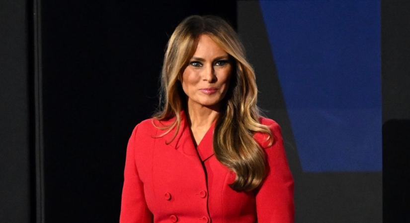 Közzétette a Fehér Ház Melania Trump hivatalos portréját