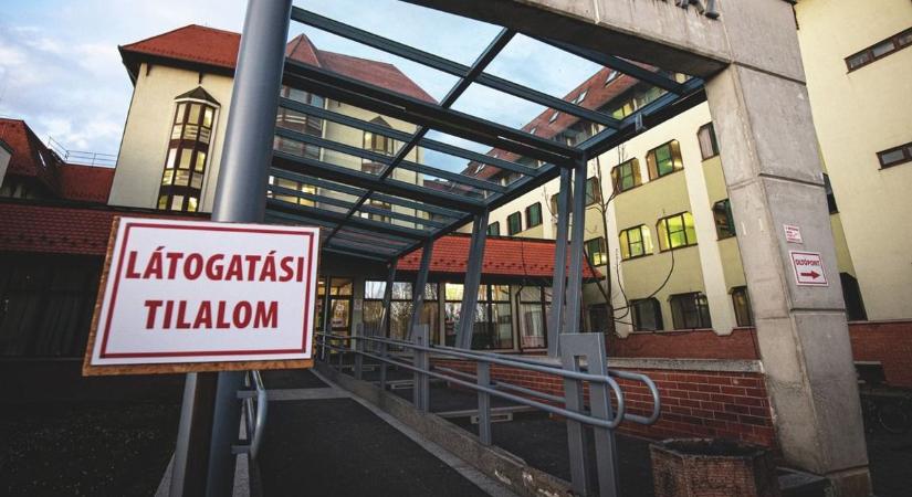 Teljeskörű látogatási tilalom a debreceni Klinikai Központban