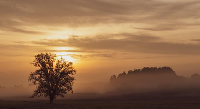 Sokkoló fordulat jön az időjárásban, 5 vármegyére kiadták a riasztást a meteorológusok a köd miatt