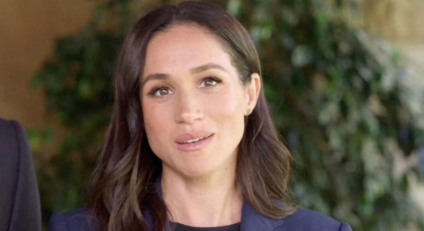 Már ekkora a baj?! Levette az eljegyzési gyűrűjét Meghan Markle