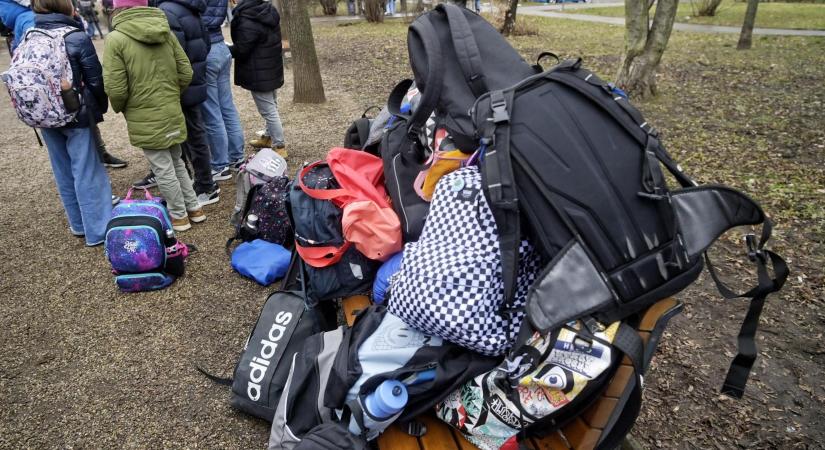 Ezekben az iskolákban van bombariadó