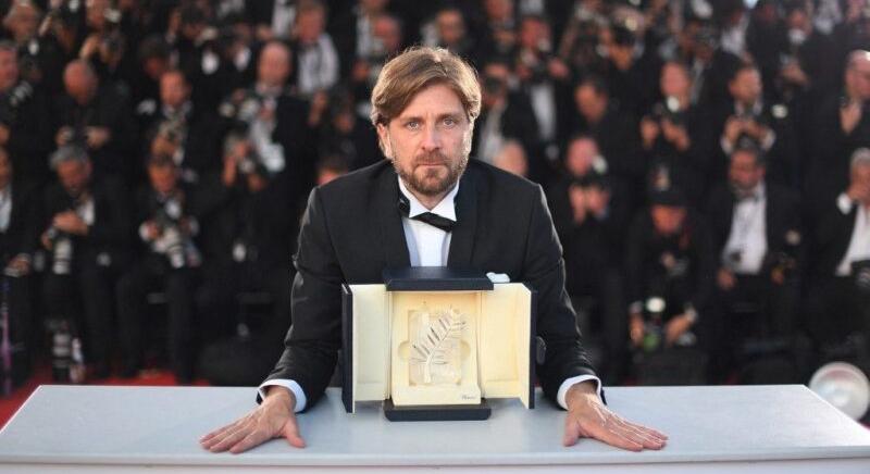 Ruben Östlund a Belvárosi Színházba látogat