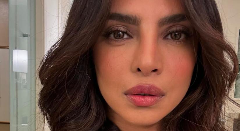 Mutatjuk Priyanka Chopra ragyogó bőrének a titkát – erre a megoldásra esküszik