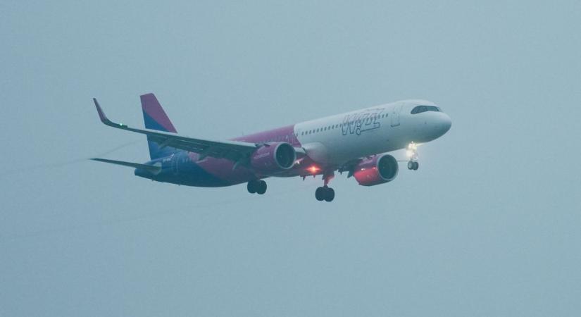 Tisztességtelen gyakorlat miatt fizet visszatérítést a Wizz Air – több ezer utas érintett