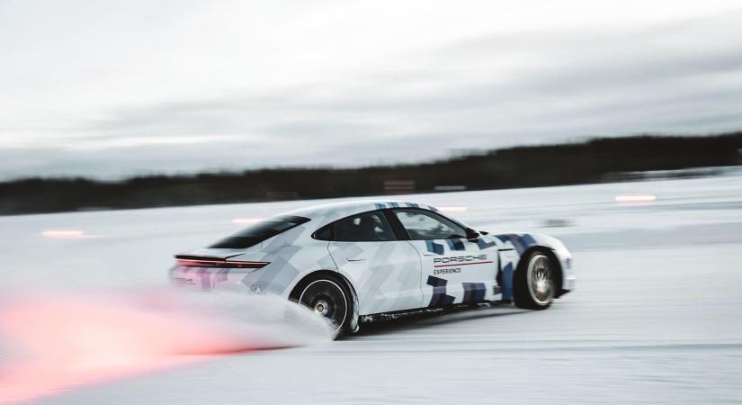 17 kilométert drifteltek egyfolytában egy Porsche Taycannal