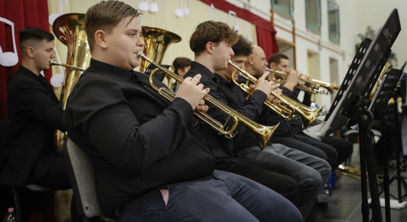 Kulturális újévnyitó koncert Hajdúsámsonban