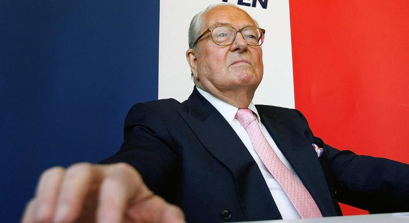 Hatalmas a felháborodás, megrongálták Jean-Marie Le Pen sírját