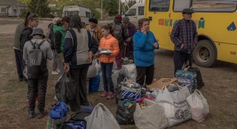 Óriási bajban Zelenszkij: elnéptelenedhet Ukrajna