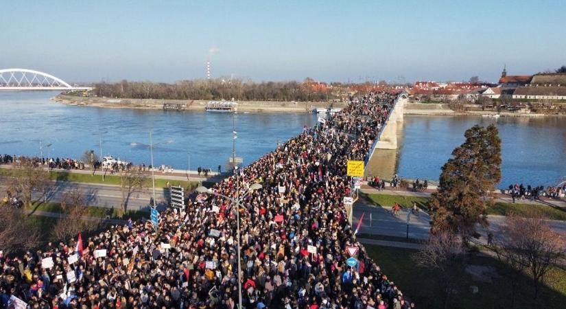 Vucsics: Szerbia sorsáról nem az utcán, hanem csak választásokon dönthetnek az állampolgárok