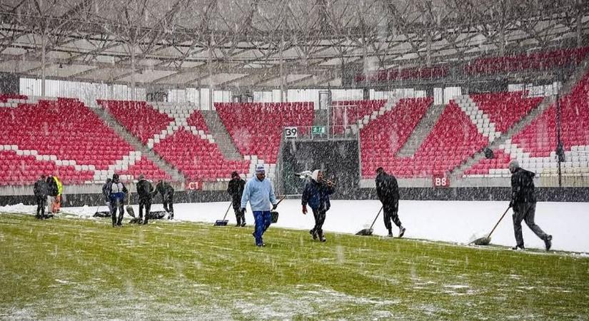 A DVSC - Nyíregyháza mérkőzés alatt is előfordulhat havazás Debrecenben, így készülnek rá – fotókkal!