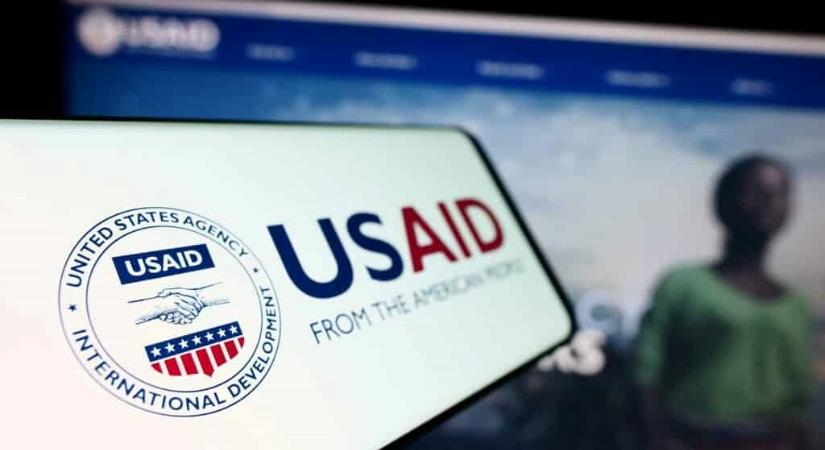 Kit érint az USAID támogatás felfüggesztése, és mikor áll helyre?