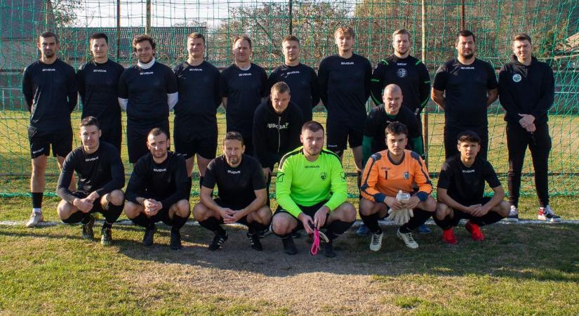 A Hajós FC a mezőny első felét célozza