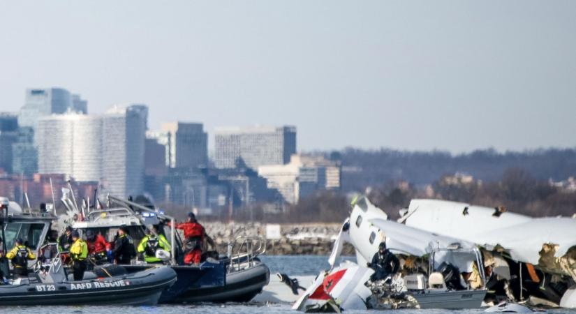 Hiányzott egy irányító a toronyból a washingtoni légi katasztrófa idején