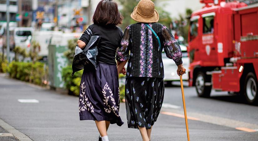 Japán új megvilágításba helyezi a demenciát