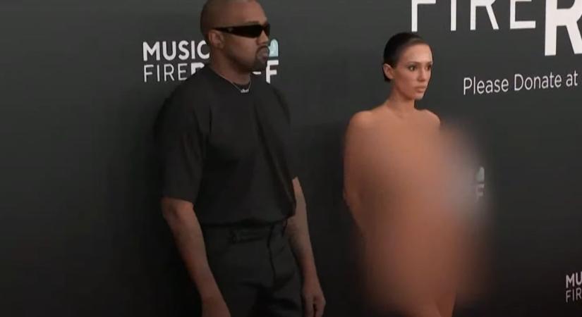 Kanye West felesége mindenkit, de tényleg mindenkit sokkolt a Grammy-gálán az “öltözékével”