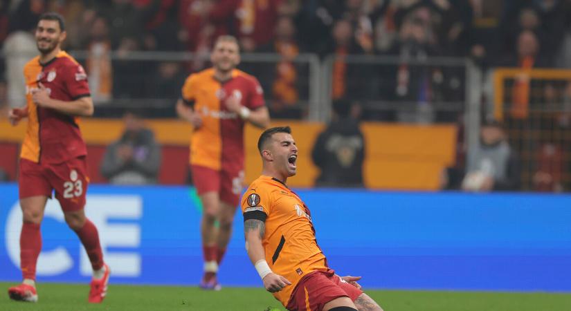 Török bajnokság – Sallai nyolcvan percet játszott az éllovas Galatasarayban