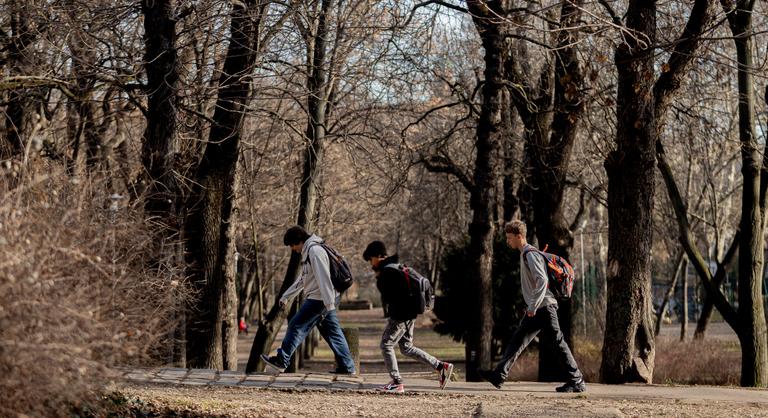 Száraz, napsütéses időjárással közeledhetünk a hét közepe felé