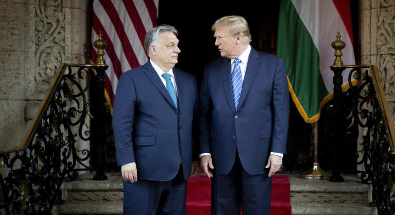 Orbán Viktor új stratégiára kényszerült, méghozzá Donald Trump miatt