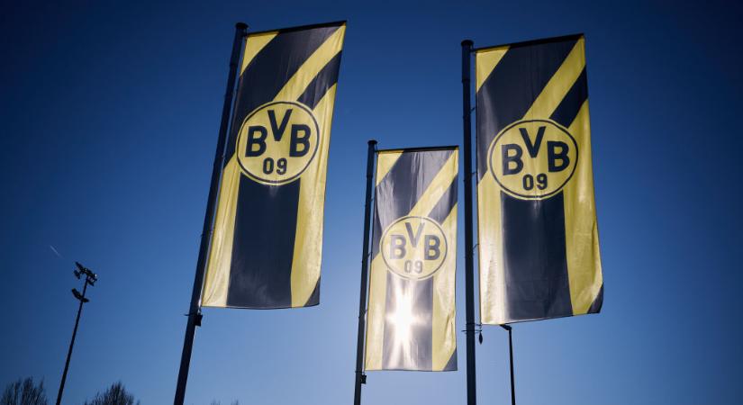 Dortmund: angol középpályás érkezett Londonból! – hivatalos