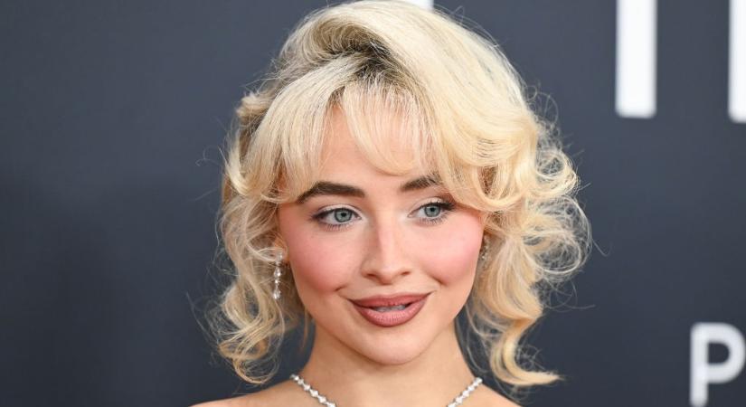 Erre nem voltunk felkészülve: ennyit ér Sabrina Carpenter gyémántnyaklánca, amit a Grammy-gálán viselt