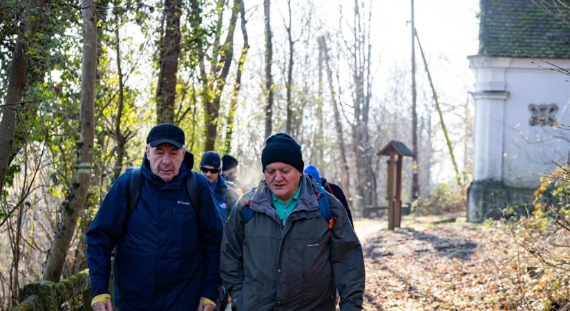 Elnöki ügy: Előbb Szombathelyen járt, most pedig Kőszegen barangol Sulyok Tamás