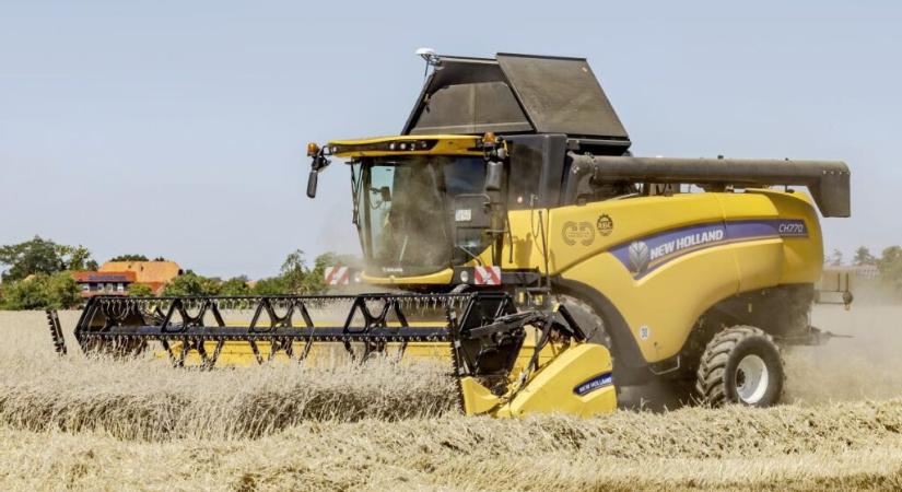 Keverve, nem rázva – New Holland CH 7.70 hibrid kombájn