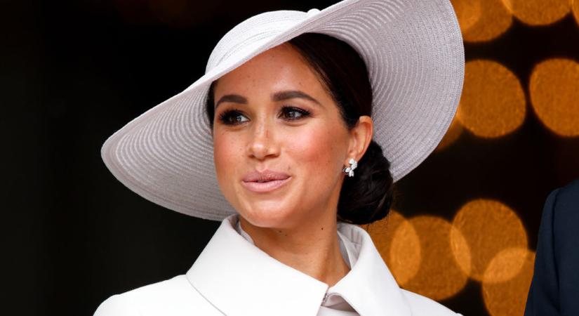 Fénysebességgel terjed a neten Meghan Markle smink nélküli videója – a szemfülesek egy meglepő részletet is kiszúrtak