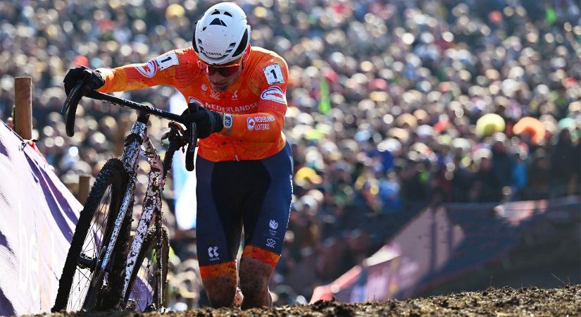 Van der Poel rekordbeállítást jelentő hetedik aranyát nyerte a cyclocross vb-n