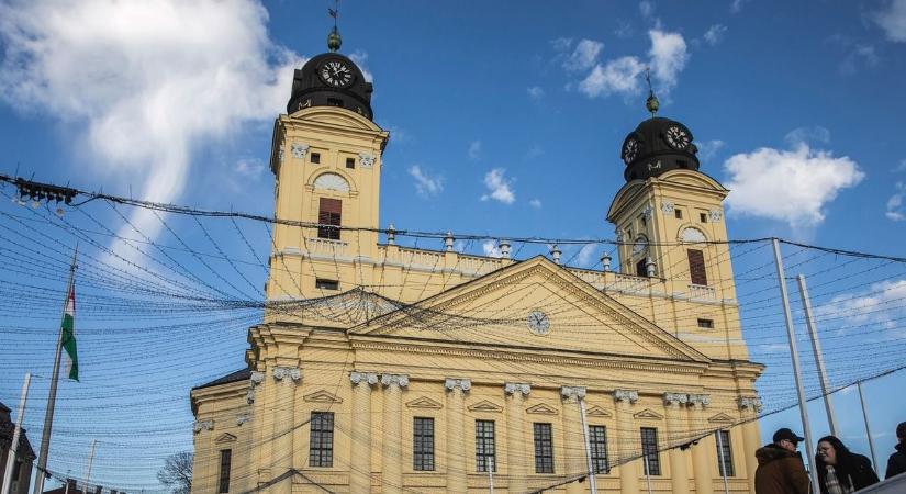 Időjárás: ragyogó idő lesz ma Debrecenben