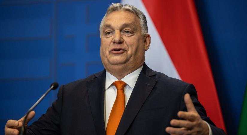 Változik a világ: Orbán Viktor plakátja tűnt fel a berni főpályaudvaron