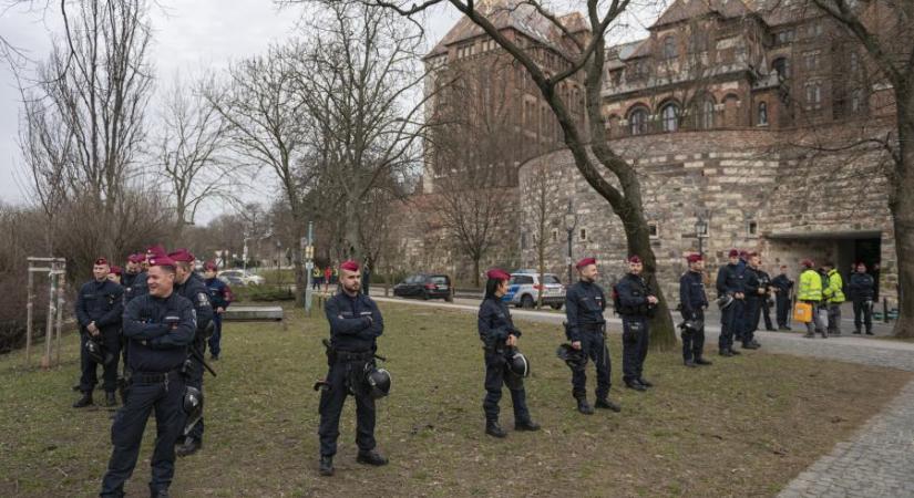 Több rendőrt láthatunk a kitörésnapi rendezvények miatt