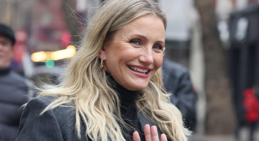 Cameron Diaz tudja, hogy kell viselni a feketét: monokróm szettben sem lehangoló