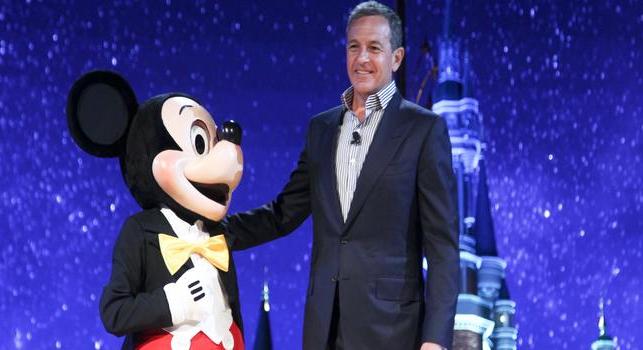 Pofátlanul sok előfizetőt bukott a Disney, Bob Iger mégis mosolyog