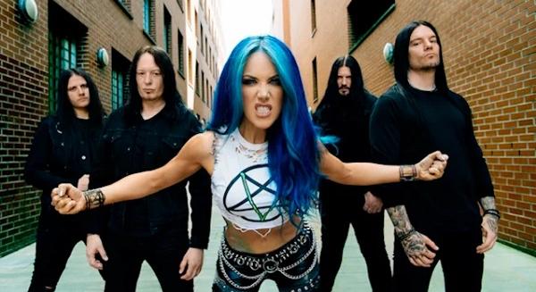 Egy német repülőtéren forgatta új dala klipjét az Arch Enemy: 'Paper Tiger'