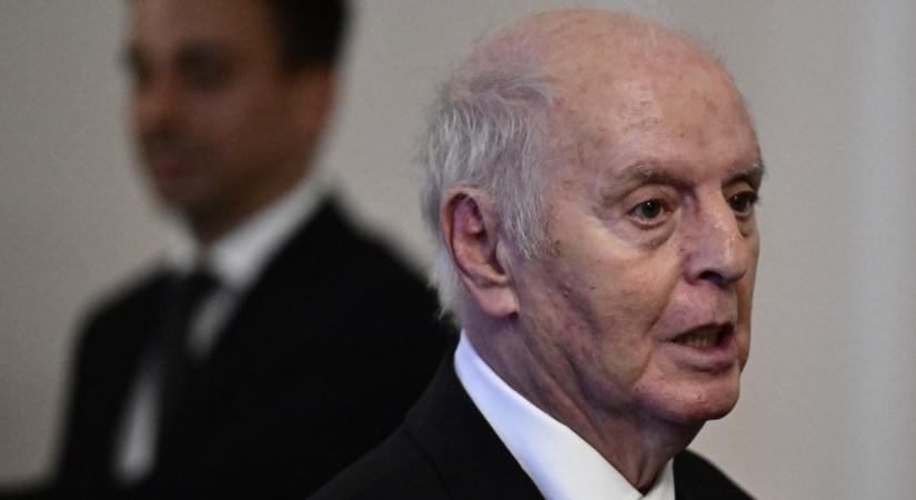 Parkinson-kórral küzd a világ egyik legismertebb karmestere, Daniel Barenboim