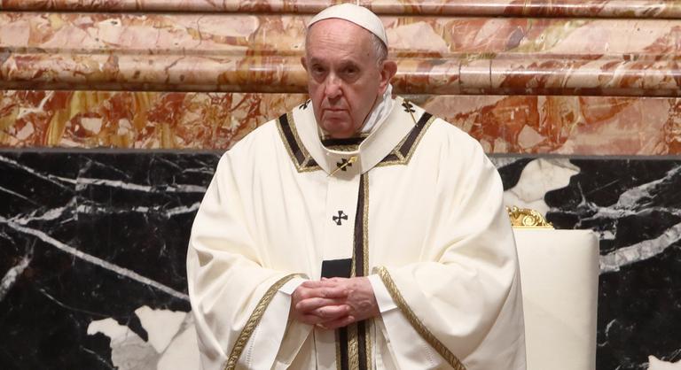 Újévi beszédében Ferenc pápa a törődést és a békét sürgette