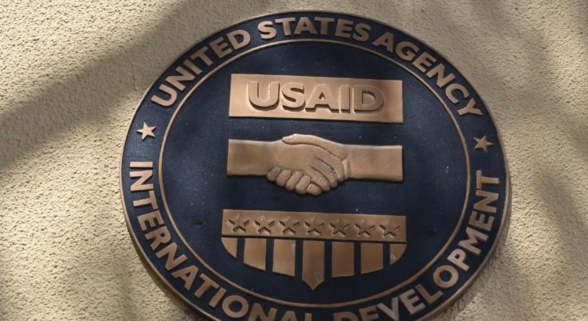 USAID: elképesztő helyen bukkantak fel a segélycsomagok