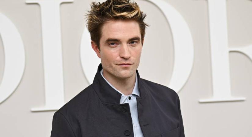 Robert Pattinson kislányánál aranyosabb babát ma nem látsz: a kicsi lassan egyéves lesz