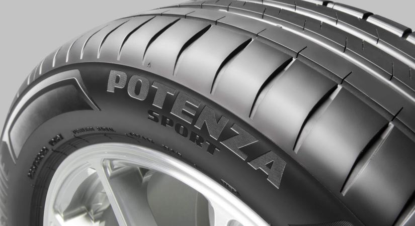 BRIDGESTONE ABRONCSOKON HASÍT AZ ÚJ PORSCHE MACAN ELECTRIC ÉS PANAMERA