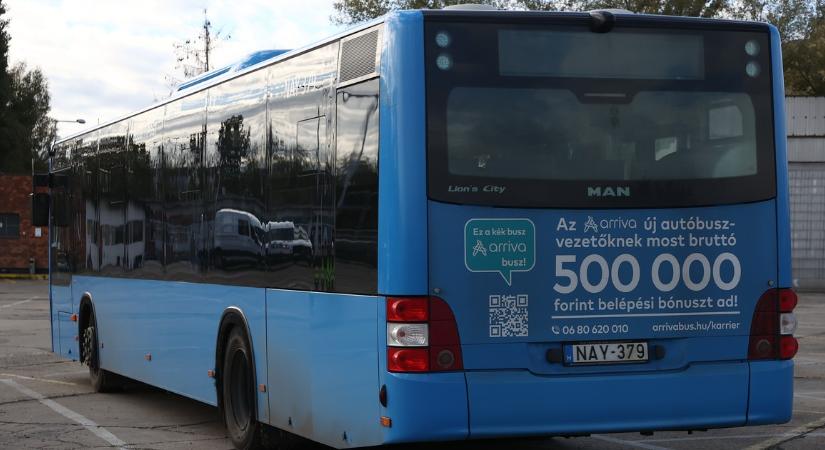 Büntetőfékezés a tömött busz előtt Rákospalotán: 60 utast veszélyeztetett a manőverrel a sofőr