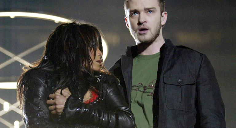 Janet Jackson mellbimbójától a bénázó cápáig – tévés pillanatok, amik bevésődtek az emlékezetünkbe