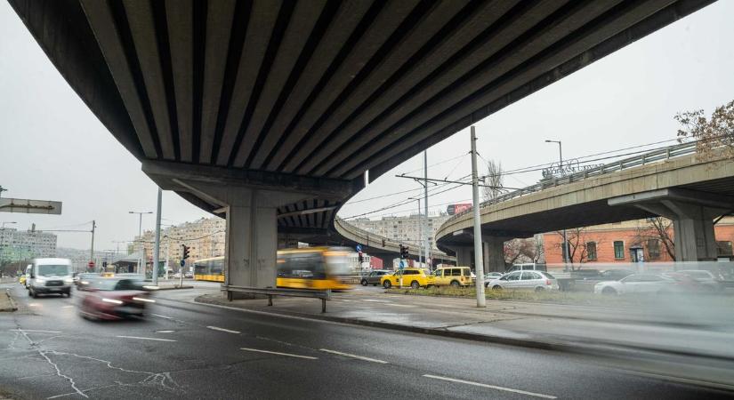 Hétfőtől burkolatjavítás kezdődik ezeken a budapesti felüljárókon, mutatjuk hol várhatók sávlezárások